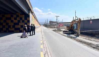 DOĞALGAZ KAÇAĞINI HİÇE SAYARAK SİGARA İÇTİLER