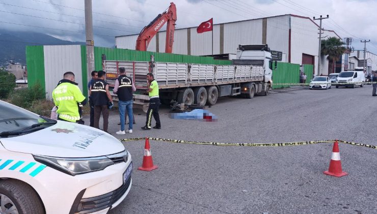 TIRLA ÇARPIŞAN MOTOSİKLETİN 16 YAŞINDAKİ SÜRÜCÜSÜ HAYATINI KAYBETTİ 