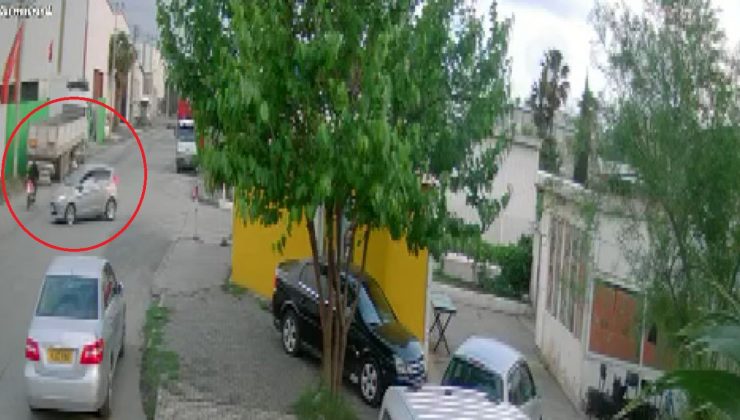 TIRA ÇARPAN MOTOSİKLETLİ ÇOCUĞUN ÖLDÜĞÜ KAZA KAMERADA  