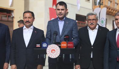 BAKAN KURUM: “DEPREM BÖLGESİNDE 250 BİNİNCİ KONUTUN ANAHTARINI CUMHURBAŞKANIMIZ VE AZERBEYCAN CUMHURBAŞKANI ALİYEV’İN TEŞRİFLERİYLE TESLİM EDECEĞİZ” 