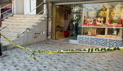  KUYUMCUYU ÖLDÜRÜP KAYIPLARA KARIŞTILAR   