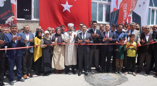 ASRIN FELAKETİ SONRASI HATAY’DA İNŞA EDİLEN 100’ÜNCÜ CAMİ İBADETE AÇILDI 
