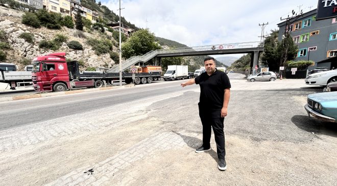 KAZA KAVŞAĞINA VATANDAŞLAR ÇÖZÜM BEKLİYOR  