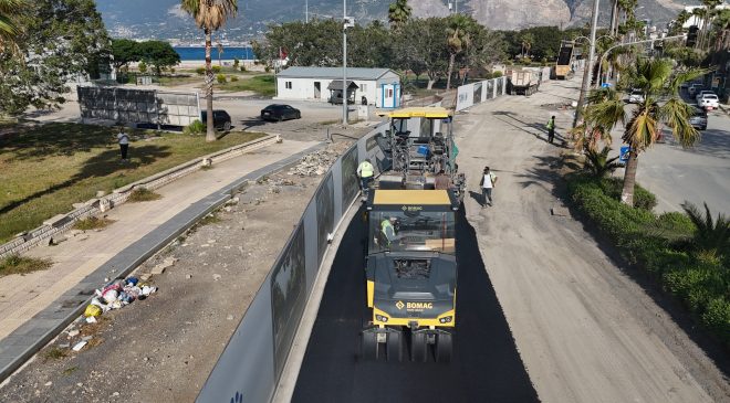 HBB, İSKENDERUN SAHİL YOLUNU ASFALTLAMAYA BAŞLADI