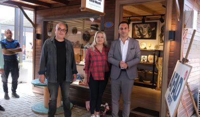 BAŞKAN ÖZGÜN KÜLTÜR SANAT ÇARŞISI’NI ZİYARET ETTİ