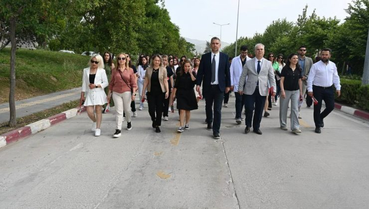 HMKÜ PERSONELLERİ DEPREM KURBANLARI İÇİN YÜRÜDÜ