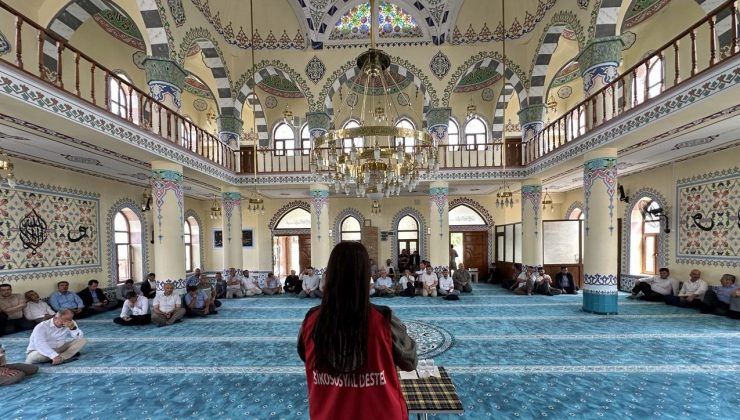 HATAY’DA VATANDAŞLARA ERKEN YAŞTA ZORLA EVLİLİKLE MÜCADELE EĞİTİMİ VERİLDİ 