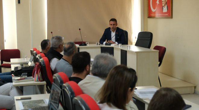 BAŞKAN ÖZGÜN KURUM AMİRLERİYLE TOPLANTI YAPTI