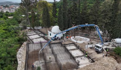 HBB’DEN SAMANDAĞ’A MODERN TAZİYE VE ADAKEVİ