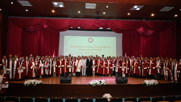 HMKÜ’DE BİLİM VE BAŞARI DOLU GÜN