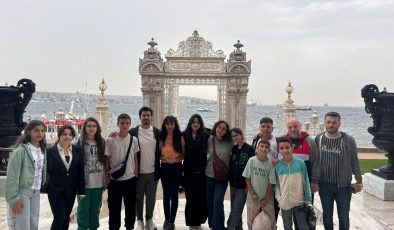 YAYLADAĞILI GENÇLER İSTANBUL’U GEZDİ