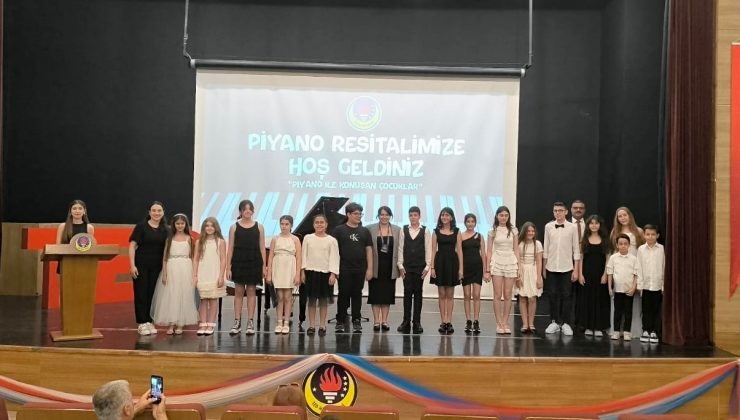 TED HATAY KOLEJİ’NDE PİYANO RESİTALİ BÜYÜLEDİ