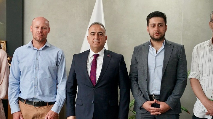 BAŞKAN SARI, KIZILAY HEYETİNİ AĞIRLADI
