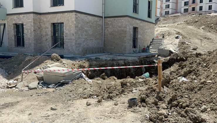 HATAY’DA ATIK SU ALT YAPI ÇALIŞMALARI SIRASINDA GÖÇÜK: 2 İŞÇİ ÖLDÜ   