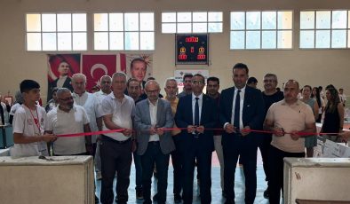 ANTAKYA’DA ÖĞRENCİLER BİLİM FUARINDA ESERLERİNİ SERGİLEDİ 