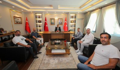 VALİ MASATLI’DAN AYAKKABICI ESNAFA DESTEK SÖZÜ
