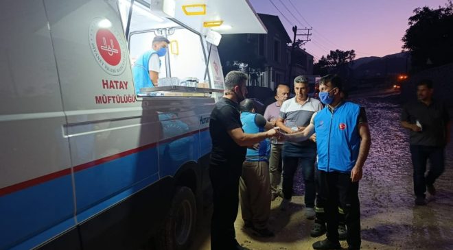 HATAY MÜFTÜLÜĞÜ VE TDV HATAY ŞUBESİ YANGIN BÖLGESİNDE