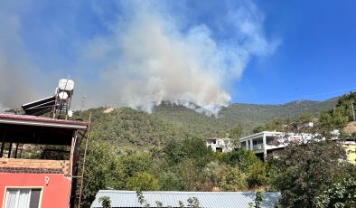 HATAY’DAKİ ORMAN YANGININA MÜDAHALE 24’ÜNCÜ SAATTE DEVAM EDİYOR   