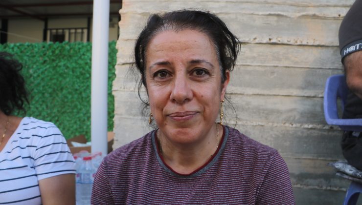 DEPREMDE EVİ YIKILMIŞTI, ALEVLER YUVASINA METRELER KALA KONTROL ALTINA ALININCA BURUK MUTLULUK YAŞADI   