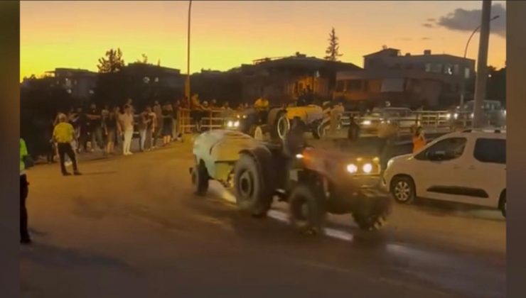 KÖYLÜLER YANGIN BÖLGESİNE TRAKTÖRLERLE SU TAŞIDI   