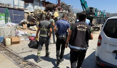 İSKENDERUN’DA HURDACILAR DENETLENDİ   