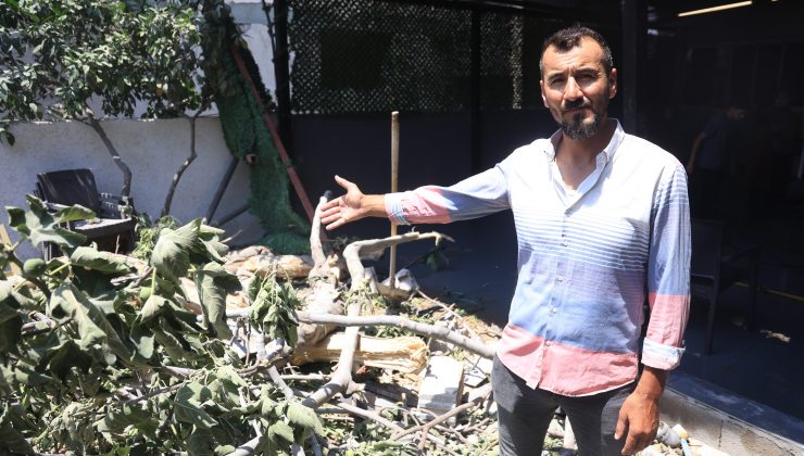 DEMİR YÜKLÜ KAMYON 8 METRELİK DUVARDAN BAHÇEYE UÇTU 