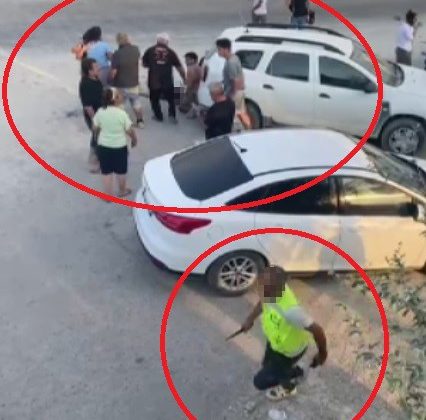 KAZA SONRASI ÇIKAN KAVGADA 1 KİŞİ ÖLDÜ, 3 KİŞİ YARALANDI