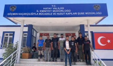 OTOMOBİLLE GÖÇMEN KAÇIRAN 3 ŞAHIS TUTUKLANDI   