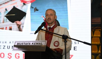 HMKÜ TAYFUR ATA SÖKMEN TIP FAKÜLTESİ 13. MEZUNLARINI VERDİ