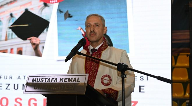 HMKÜ TAYFUR ATA SÖKMEN TIP FAKÜLTESİ 13. MEZUNLARINI VERDİ