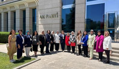 HATAY AK KADINLARDAN GENEL MERKEZ ÇIKARMASI