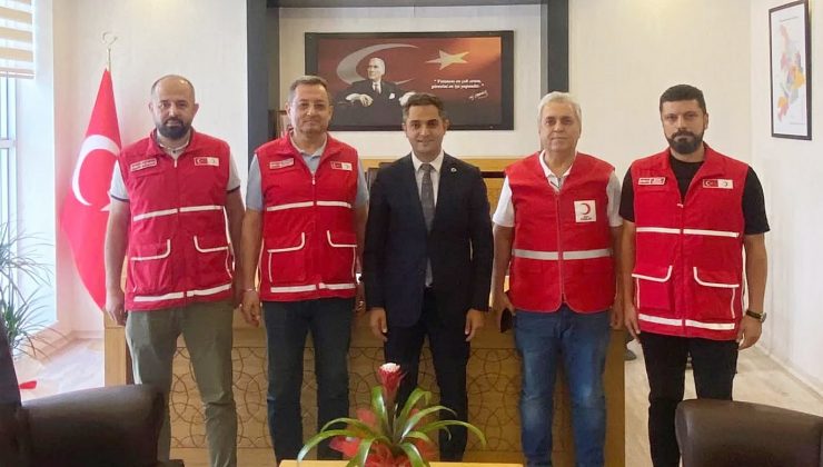 KIZILAY’DAN KAYMAKAMI MURAT’A TEBRİK ZİYARETİ