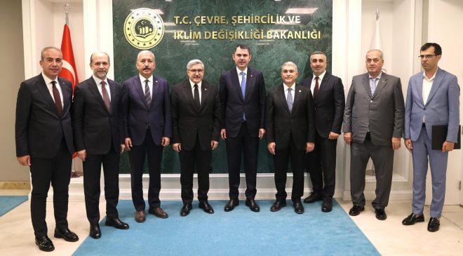 HATAY HEYETİNDEN BAKAN KURUM’A ZİYARET