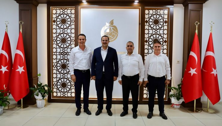 BAŞKAN SARI’DAN KAYMAKAM ŞAHİN’E TEBRİK ZİYARETİ