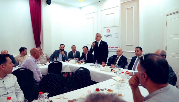 YAYMAN, VAN’DA TÜRKİYE YÜZYILINI ANLATTI 