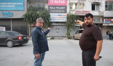 BEYAZ EŞYA SATIN ALMA HAYALİYLE UMUTLA BEKLEYEN VATANDAŞLARIN HAYALİ BAYİNİN KEPENK AÇMAMASIYLA SON BULDU  