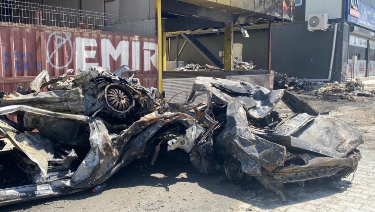 KORKU DOLU ANLAR: İŞYERİ VE HURDA ARAÇLAR ALEVLERE TESLİM OLDU  