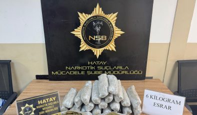 MOTOSİKLETLE UYUŞTURUCU KURYELİĞİ YAPAN ŞAHISTAN 6 KİLO ESRAR ÇIKTI 