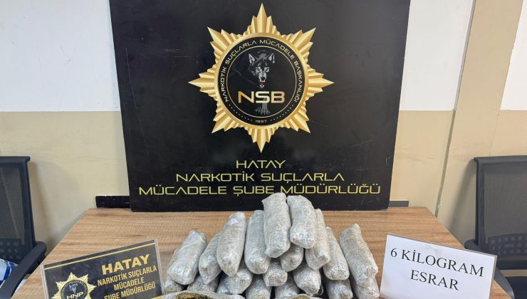 MOTOSİKLETLE UYUŞTURUCU KURYELİĞİ YAPAN ŞAHISTAN 6 KİLO ESRAR ÇIKTI 