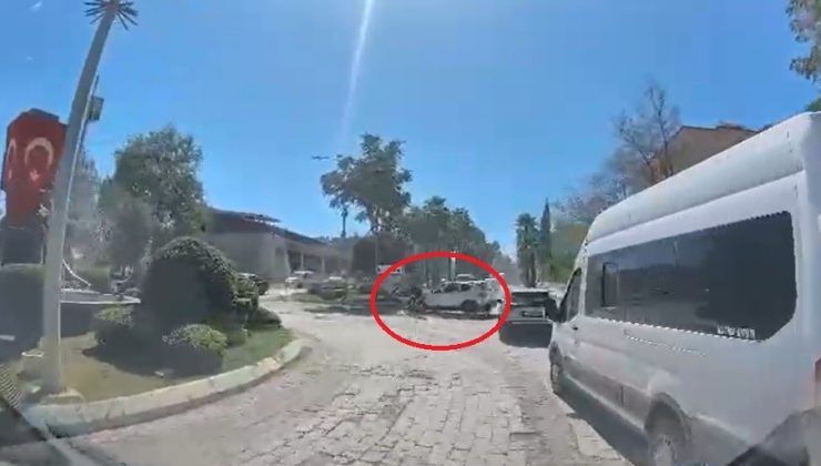 MOTOSİKLETİN, DÖNÜŞ YAPAN OTOMOBİLLE ÇARPIŞTIĞI KAZA KAMERADA   