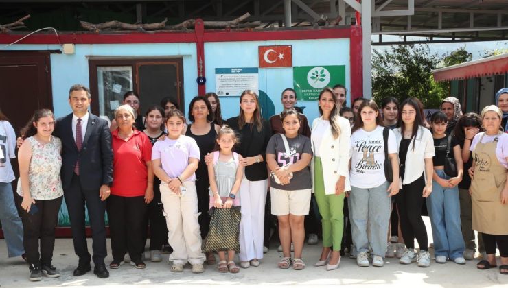 VALİ MASATLI’NIN EŞİ, ‘YÜREĞİMİZDEKİ IŞIK’ PROJESİNDE KIZ ÇOCUKLARIYLA BİR ARAYA GELDİ   