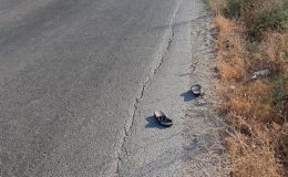 GENÇ MOTOSİKLET SÜRÜCÜSÜ KAZADA HAYATINI KAYBETTİ 