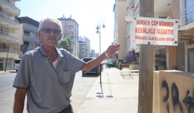 ÇÖP SORUNUNA ‘BURAYA ÇÖP DÖKMEK KESİNLİKLE YASAKTIR, DÖKENİN ALLAH BELASINI VERSİN’ SÖZLERİNİN OLDUĞU TABELAYI ASARAK SON VERDİ   