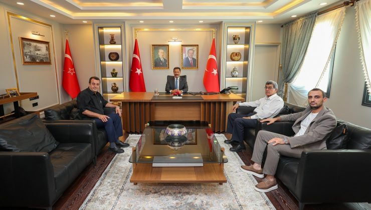 VALİ MASATLI ŞEHİT AİLESİNİ KABUL ETTİ