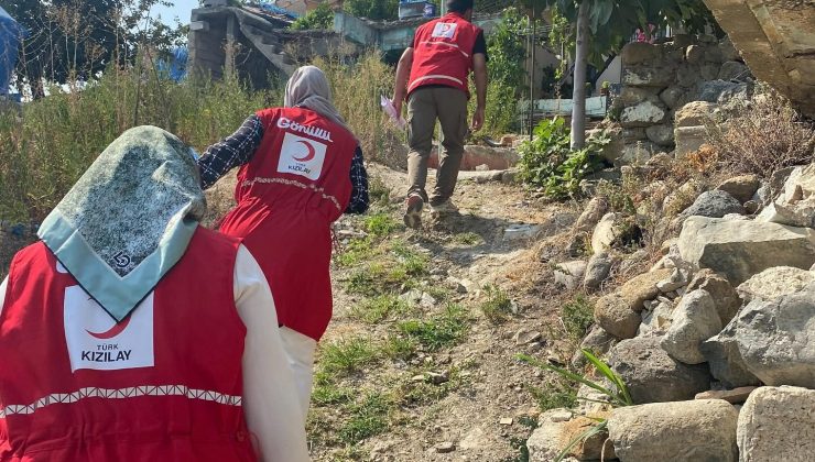 KIZILAY HATAY’DA İHTİYAÇ SAHİPLERİNİN YANINDA