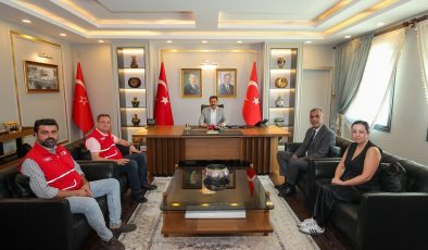 VALİ MASATLI KIZILAY HEYETİNİ KABUL ETTİ