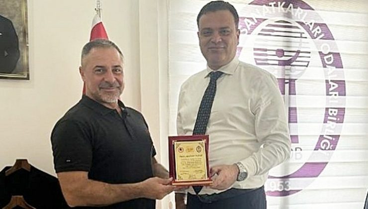 BAŞKAN AYRANCI’DAN HESOB BAŞKANI YILMAZ’A PLAKET