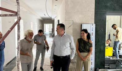 HATAY VALİLİĞİ HİZMET KAMPÜSÜ YÜKSELİYOR