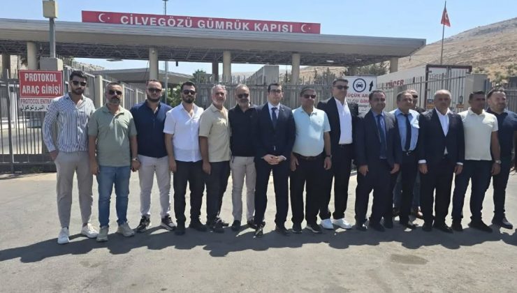 TÜRKİYE’DEN SURİYE’YE 14 YIL SONRA İLK TIR GEÇTİ