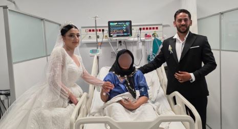 OĞLUNUN DÜĞÜN GÜNÜ FENALAŞAN ANNE SAĞLIĞINA KAVUŞTU